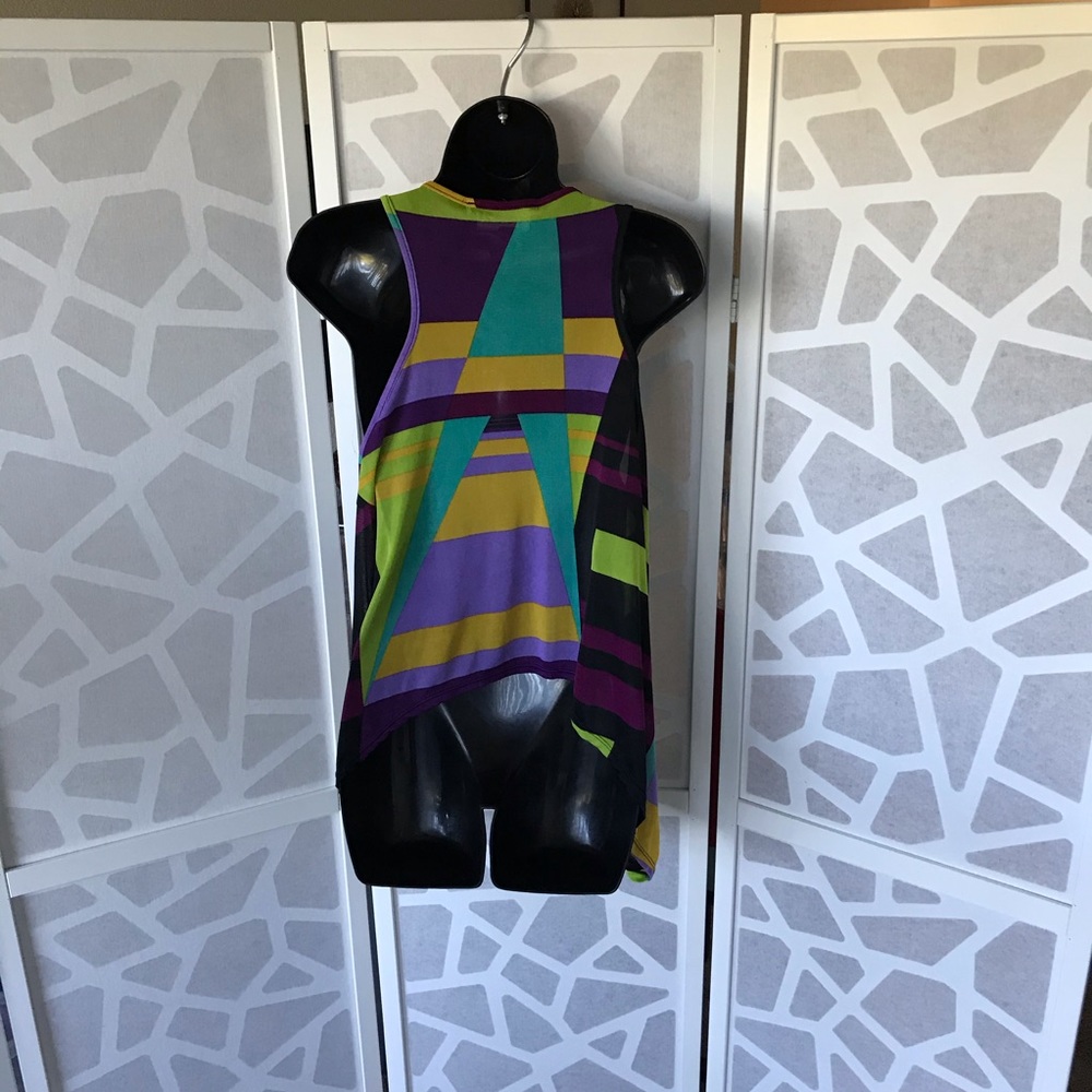 Geometric Racerback Tank - Picture 5 of 7